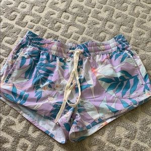 Billabong shorts